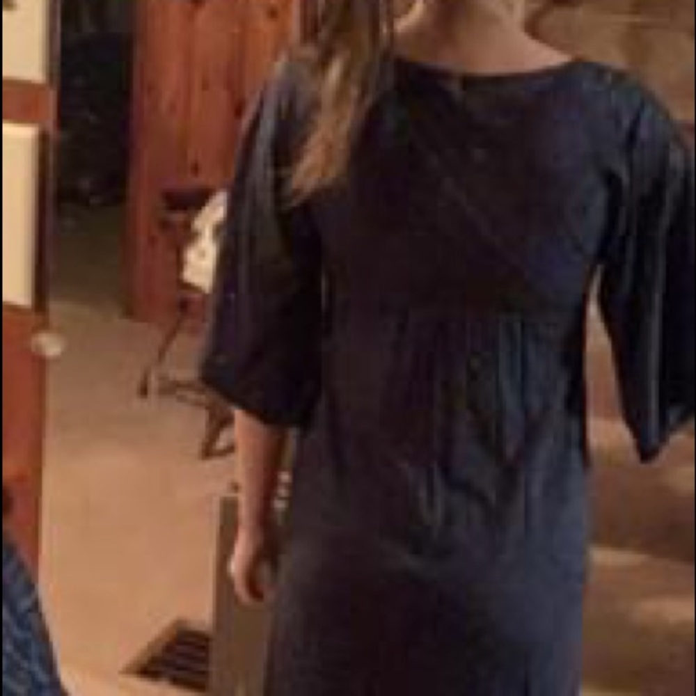 Dress - Picture 2 of 3